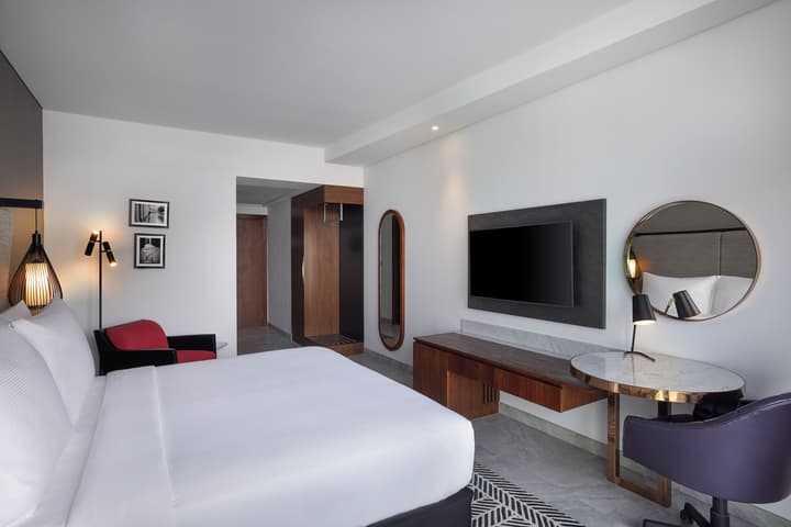 The First Collection Waterfront, Dubai, a Tribute Portfolio Hotel