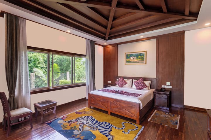 River Bank Jungle Resort