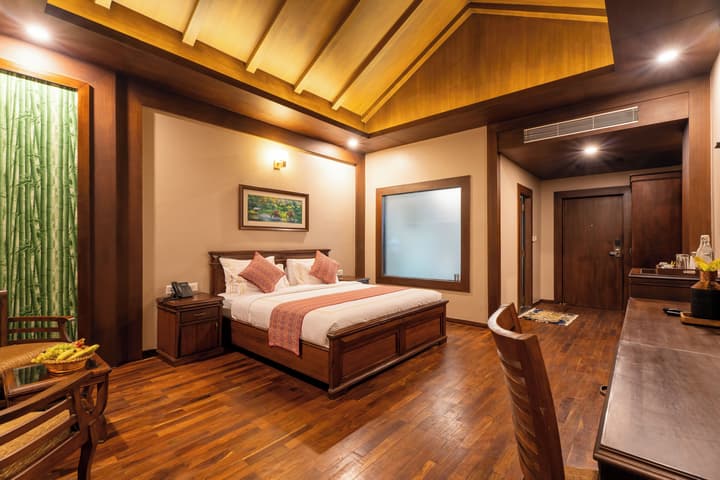 River Bank Jungle Resort