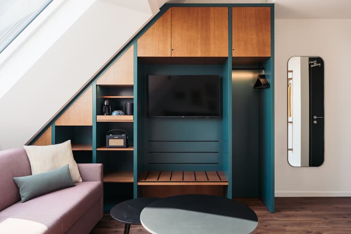 Hotel Schani UNO City