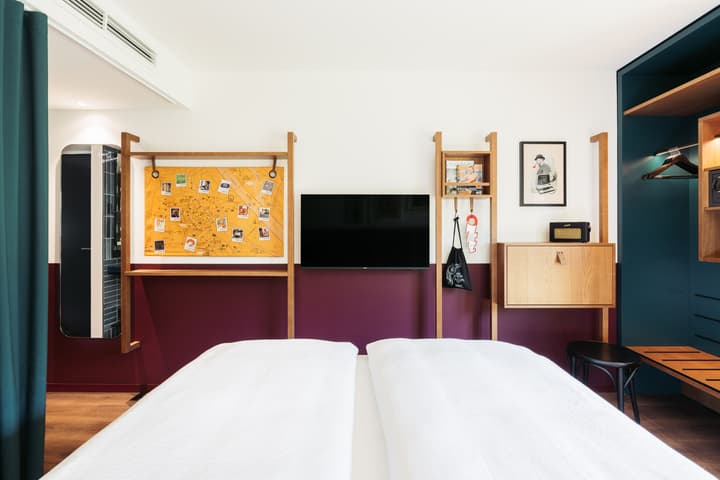 Hotel Schani UNO City