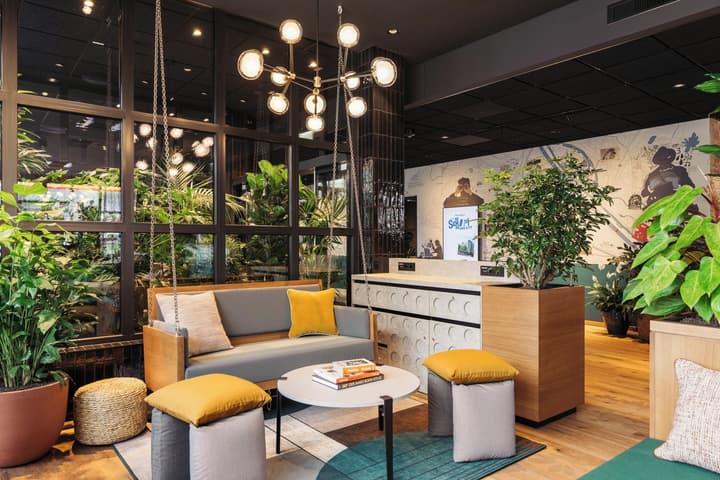 Hotel Schani UNO City