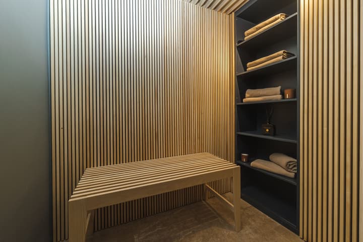 Boutique Hotel Shell