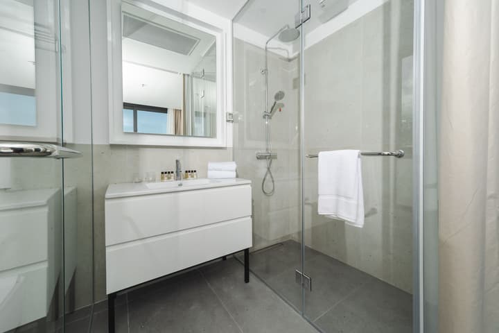 Boutique Hotel Shell