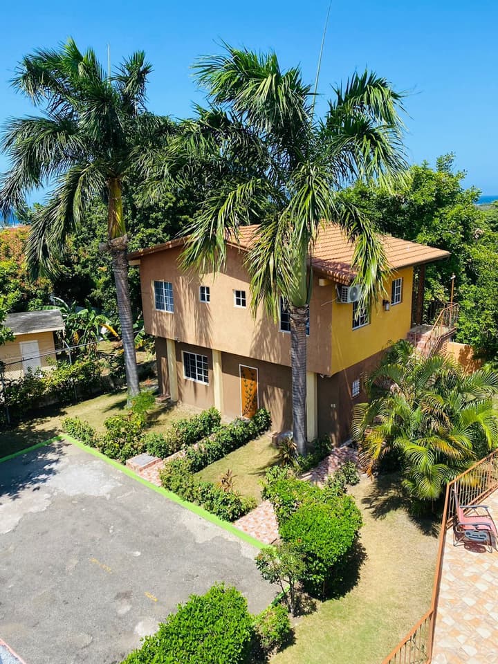 Montego Bay Ironshore  Luxury Studios