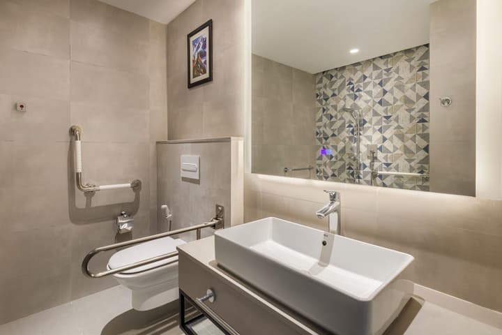 Holiday Inn Express Kathmandu Naxal by IHG