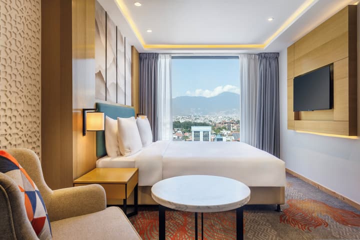 Holiday Inn Express Kathmandu Naxal by IHG