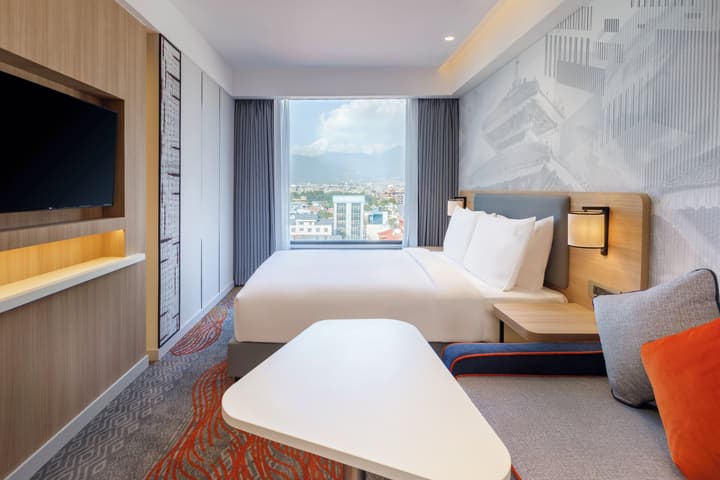 Holiday Inn Express Kathmandu Naxal by IHG