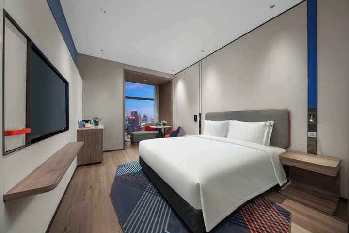 Holiday Inn Express Shenzhen Futian Center by IHG