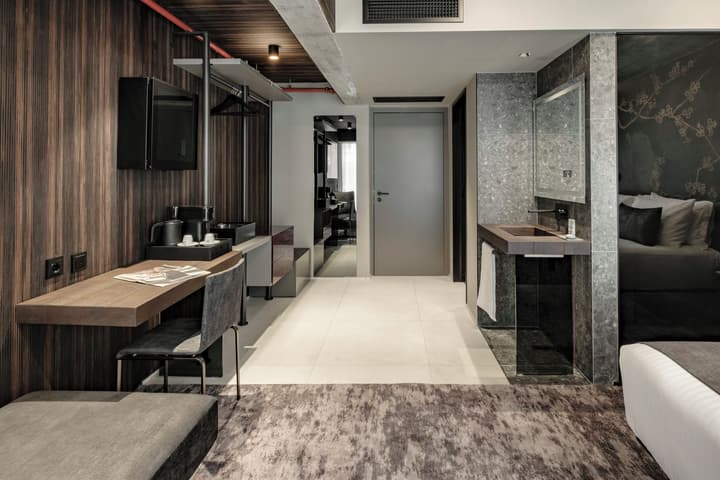 Fitch Hotel