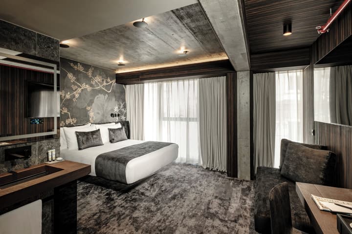 Fitch Hotel
