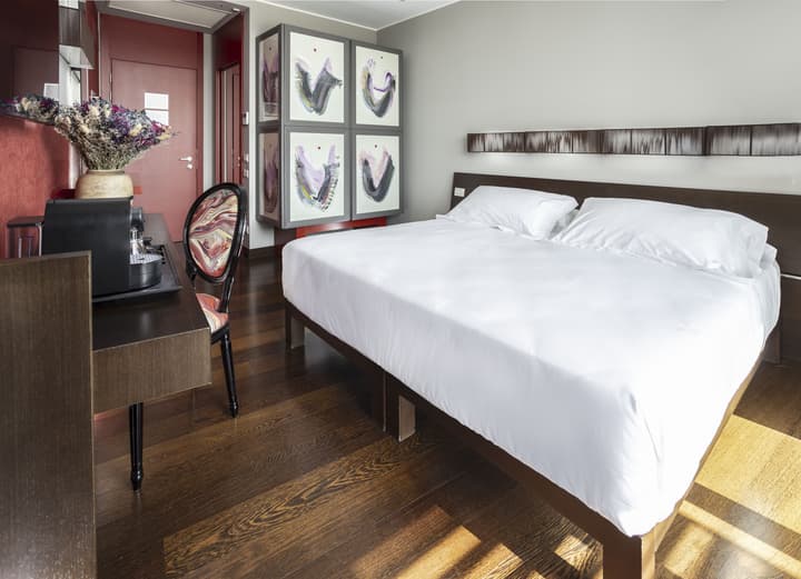 Welcome Hotel