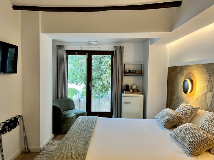 La Costera Hostal del Vino