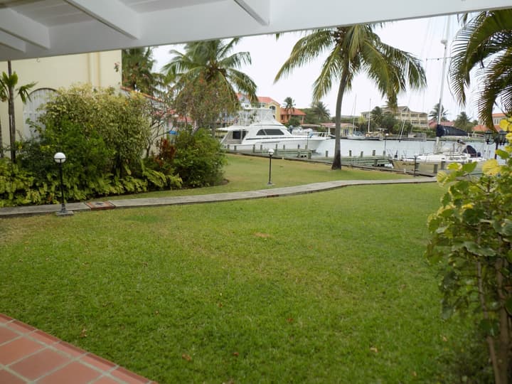 Bay View #7 Is A 2-bed, 3.5-bath Waterfront Townhouse In A Gated Community. 2 Bedroom Townhouse by RedAwning