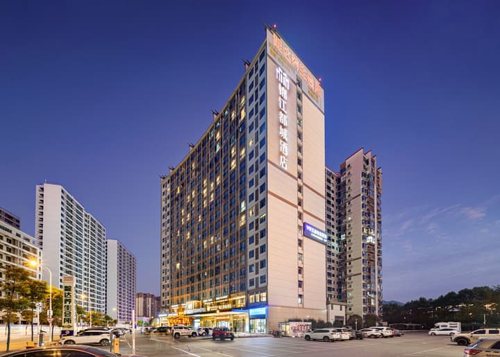 Zhangjiajie Metropolo Hotel
