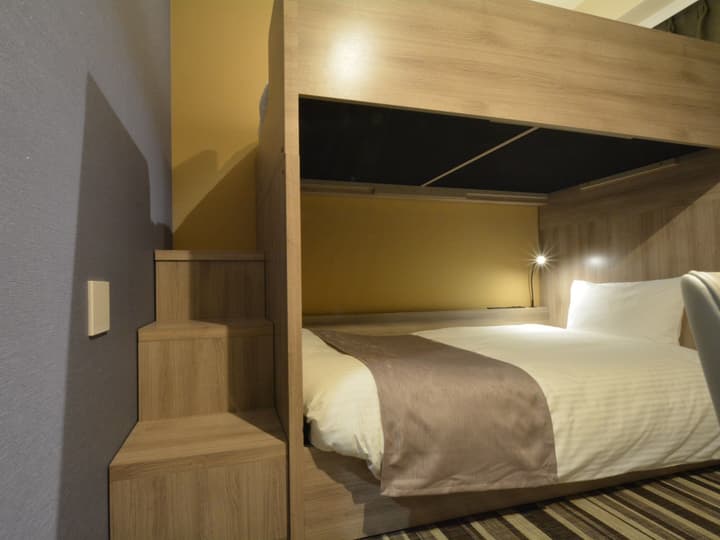 Hotel Sanrriott Shinsaibashi