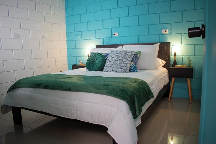 Lolas Hostal