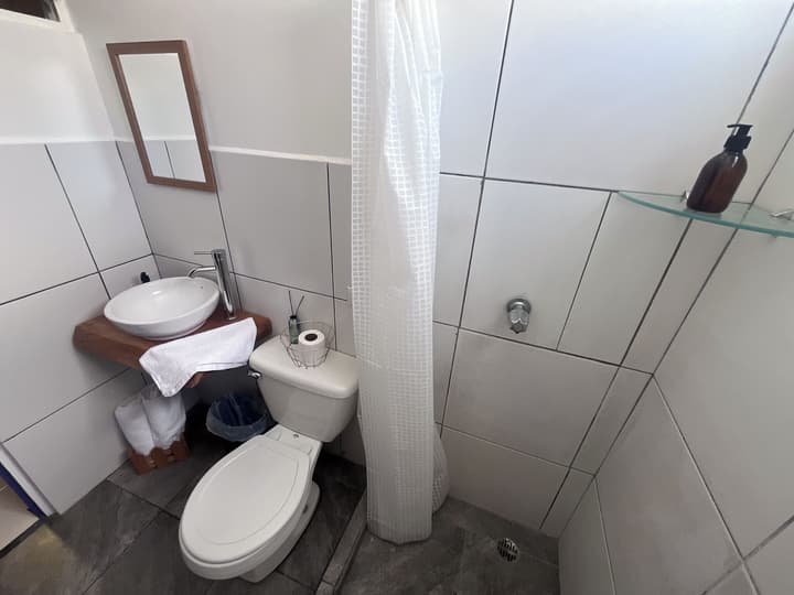 Lolas Hostal