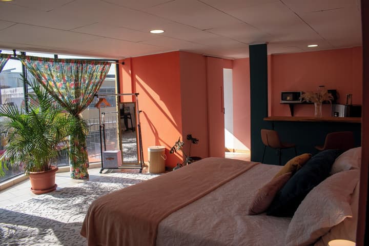 Lolas Hostal