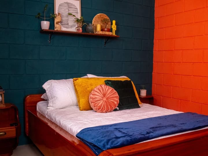 Lolas Hostal