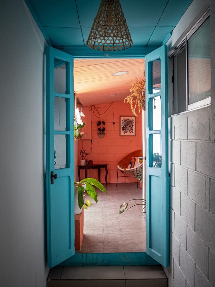 Lolas Hostal