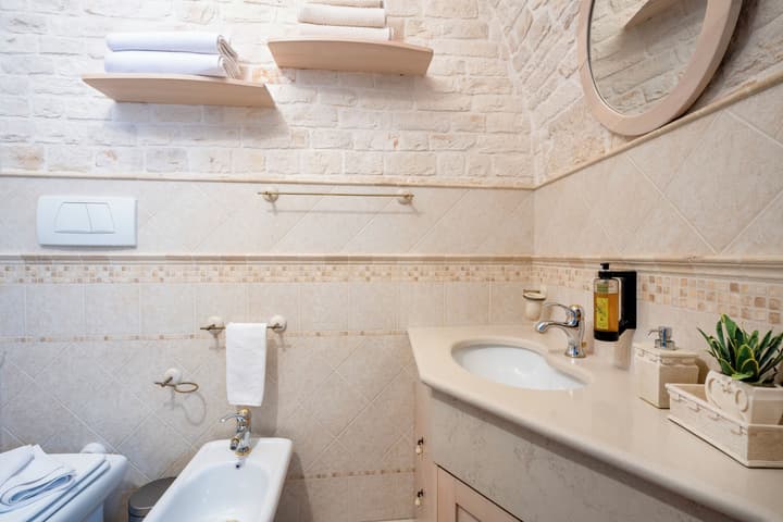 TRULLI CONTENTO ROOMS E APARTMENTS