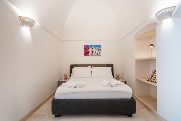 TRULLI CONTENTO ROOMS E APARTMENTS