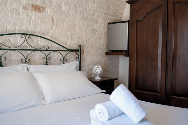 TRULLI CONTENTO ROOMS E APARTMENTS