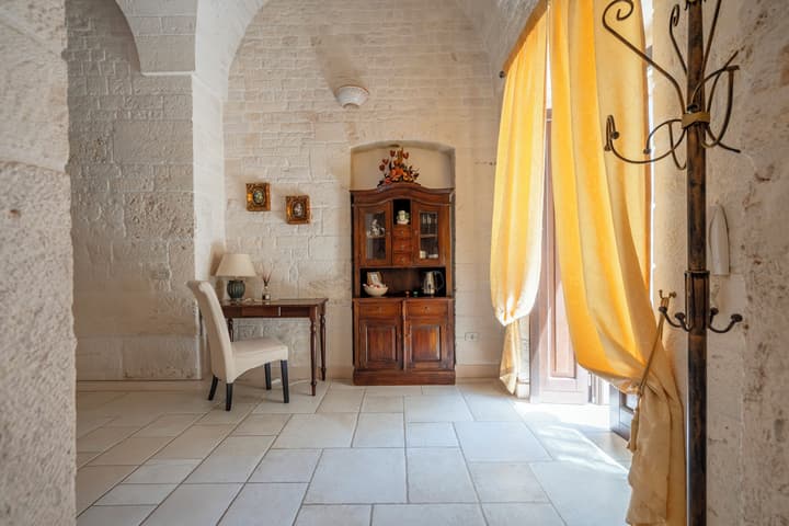 TRULLI CONTENTO ROOMS E APARTMENTS
