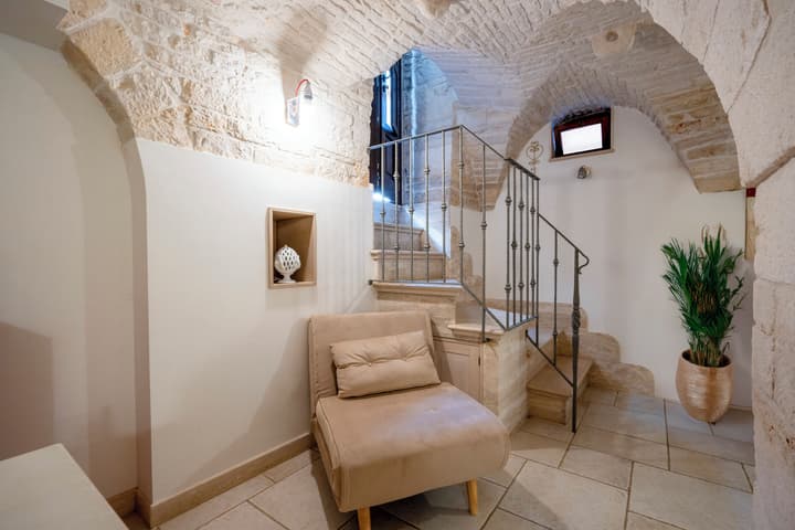TRULLI CONTENTO ROOMS E APARTMENTS