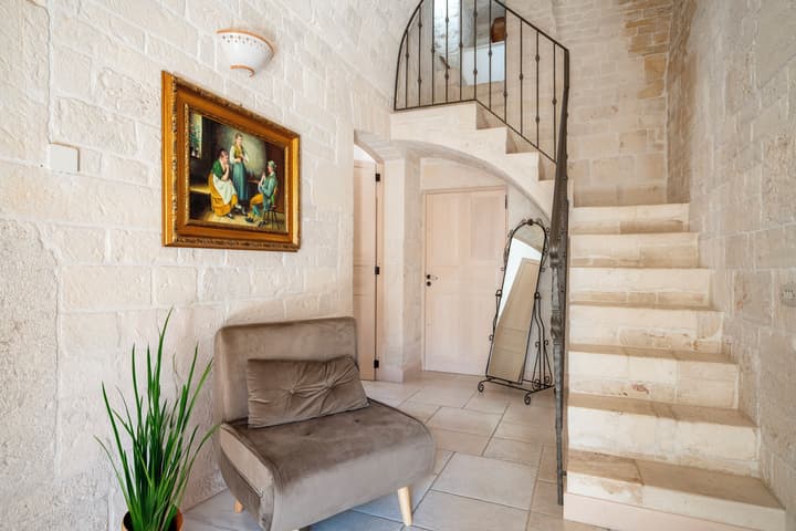 TRULLI CONTENTO ROOMS E APARTMENTS