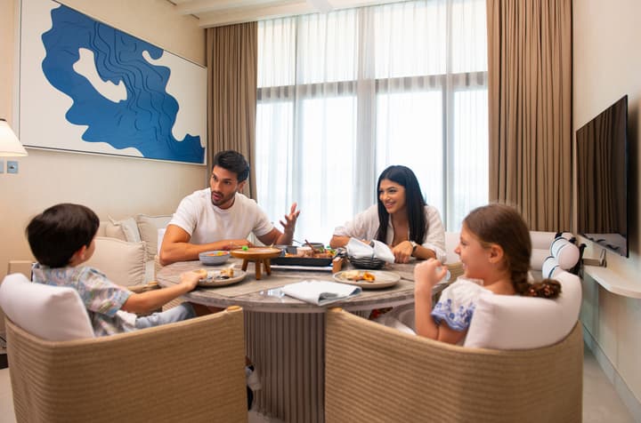 Bab Al Nojoum Hudayriyat Villas