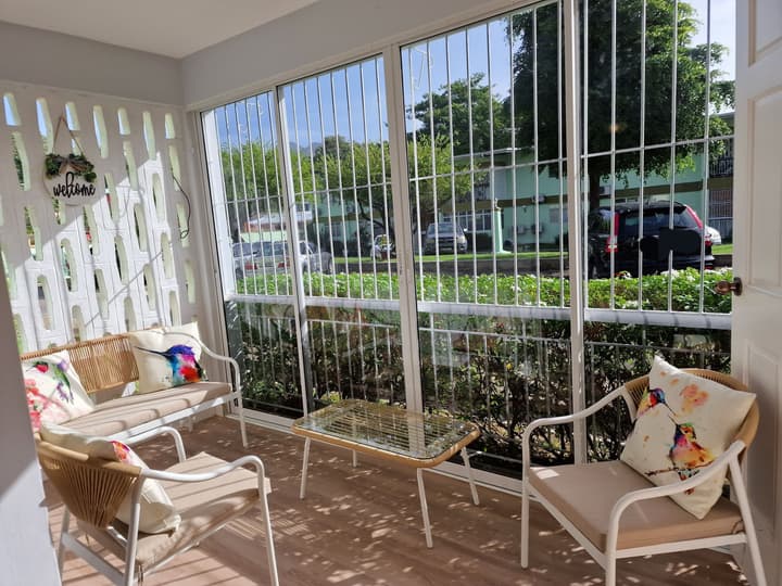 2 Bed parking gated modern