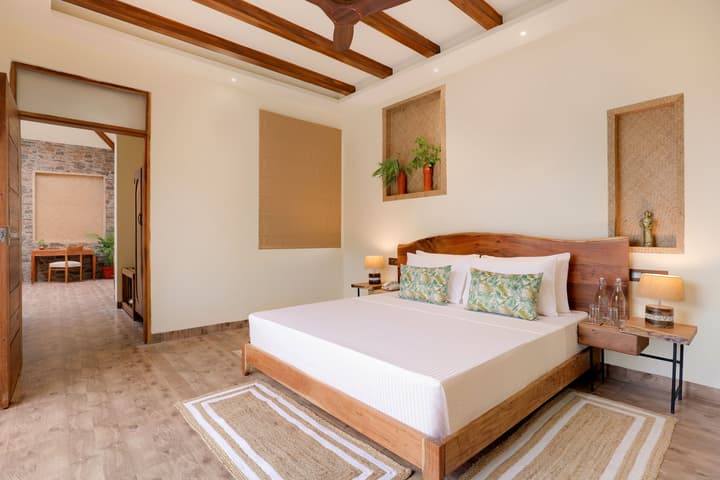 Lemon Tree Wildlife Resort Kanha