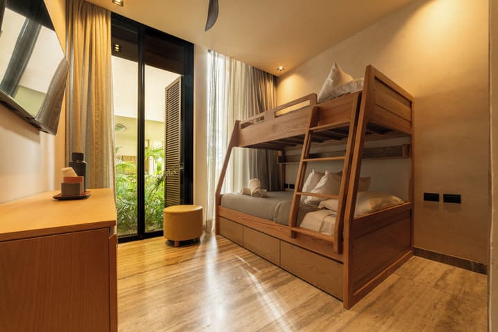 BESPOKE, Member of Small Luxury Hotels