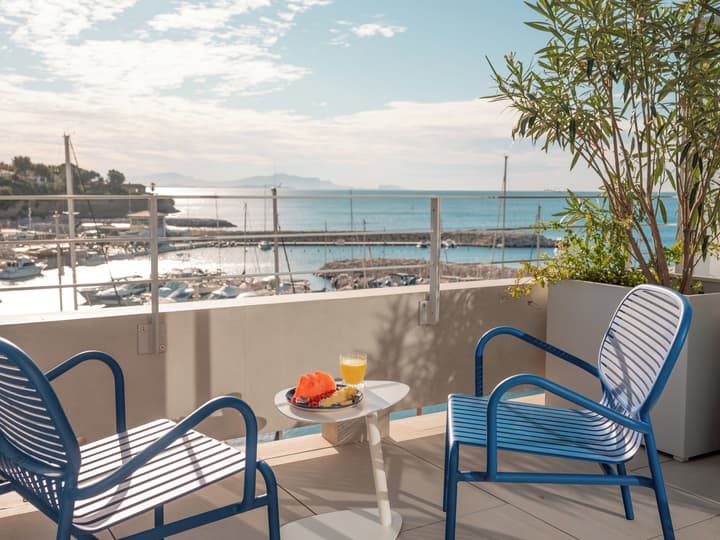 Bleu Hôtel & Spa by Germain Collection