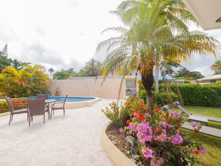 Casati Family House, Great Pool & Garden!