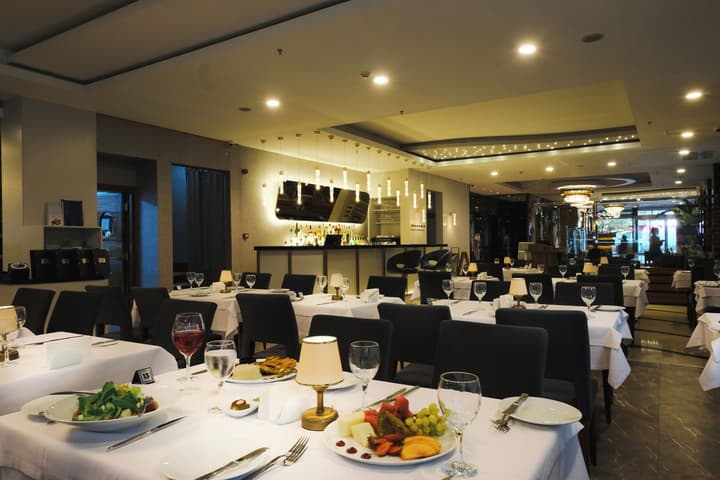ARMİS HOTEL