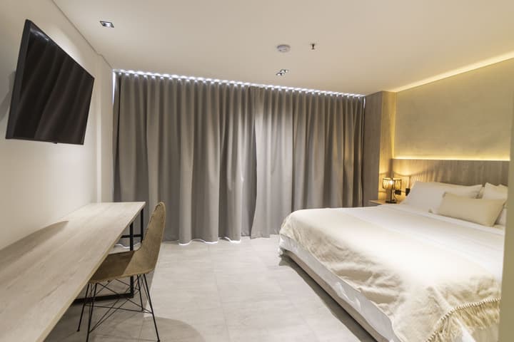 Sonata 44 Hotel Laureles