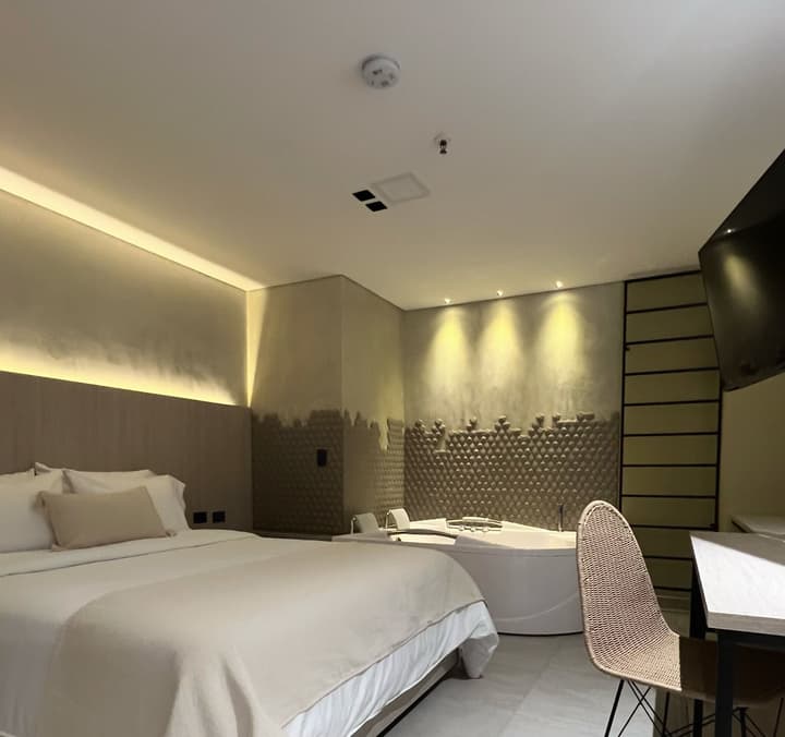 Sonata 44 Hotel Laureles