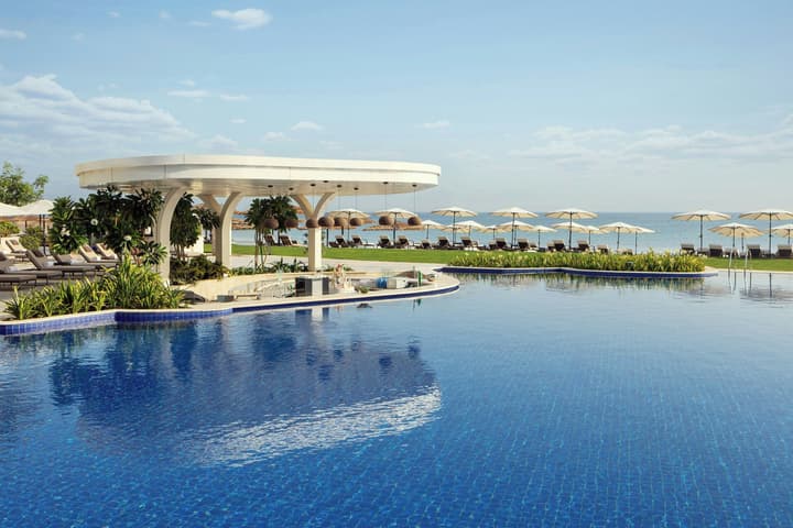 The St. Regis Al Mouj Muscat Resort