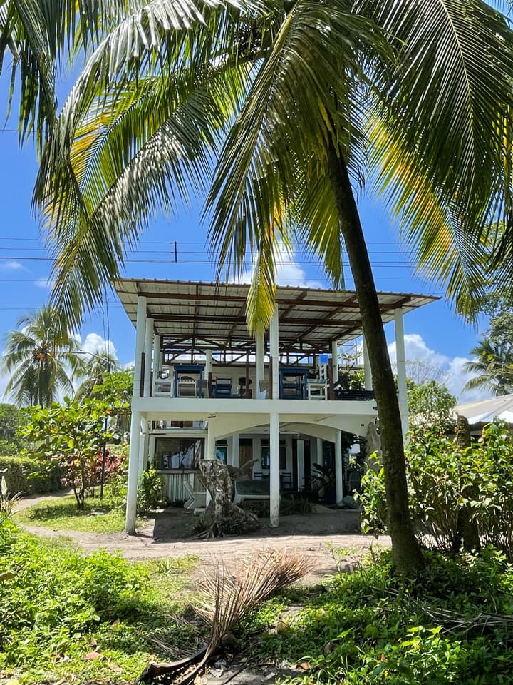 Hotel Pura Natura Beachfront Tortuguero