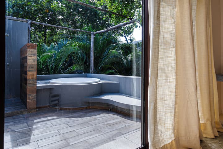 Kuun Taak Tulum