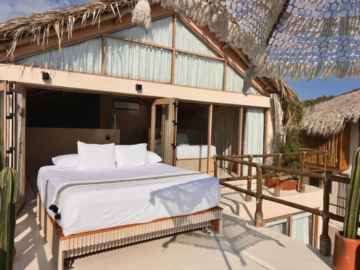 Xeno Hotel Boutique