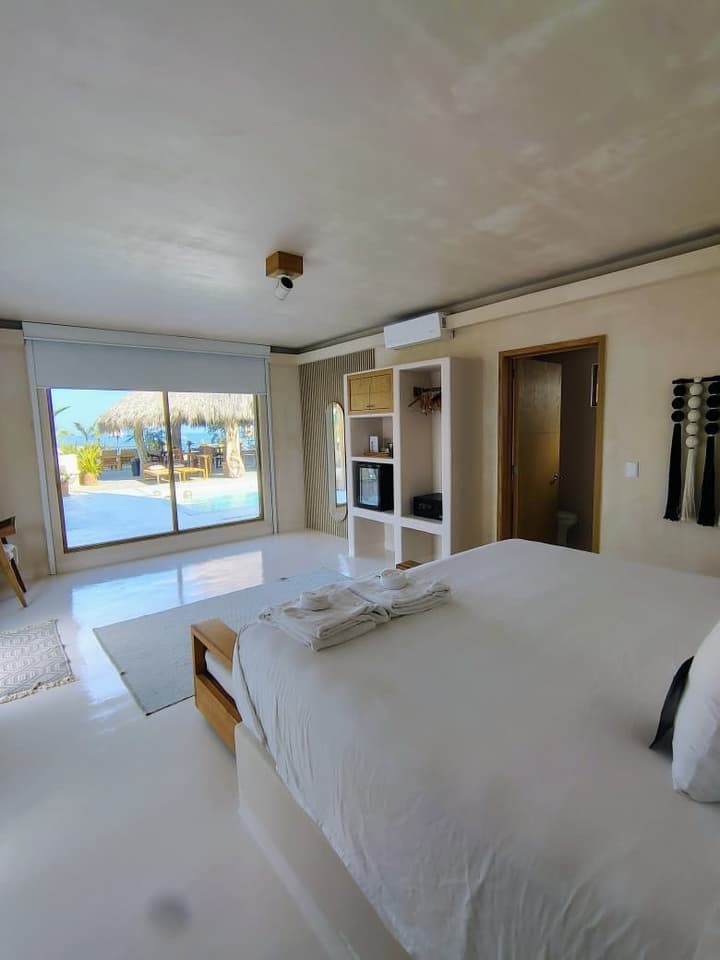 Xeno Hotel Boutique