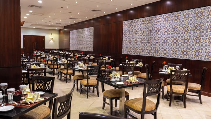 Al Safwah Hotel Tower 3