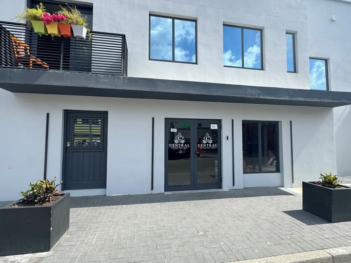 Central Boutique Hotel