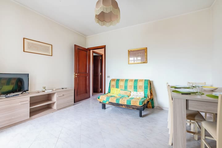 Porta Di Mare Apartment With Balcony and A/C