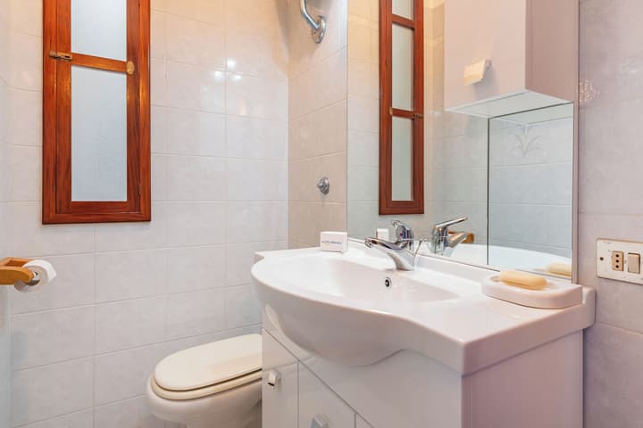 Porta Di Mare Apartment With Balcony and A/C
