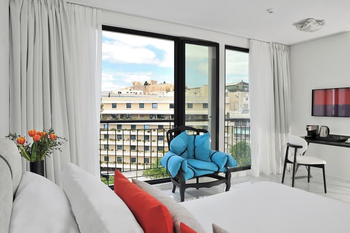 The Athenaeum Luxury Hotel